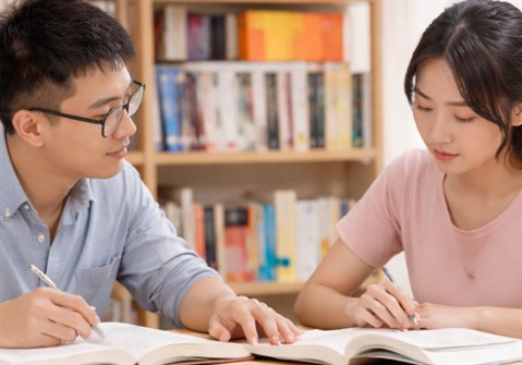 day kem tieng nhat tai nha