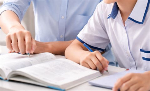 gia su gioi tai long xuyen