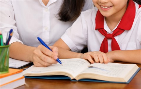 gia sư dạy kèm học sinh